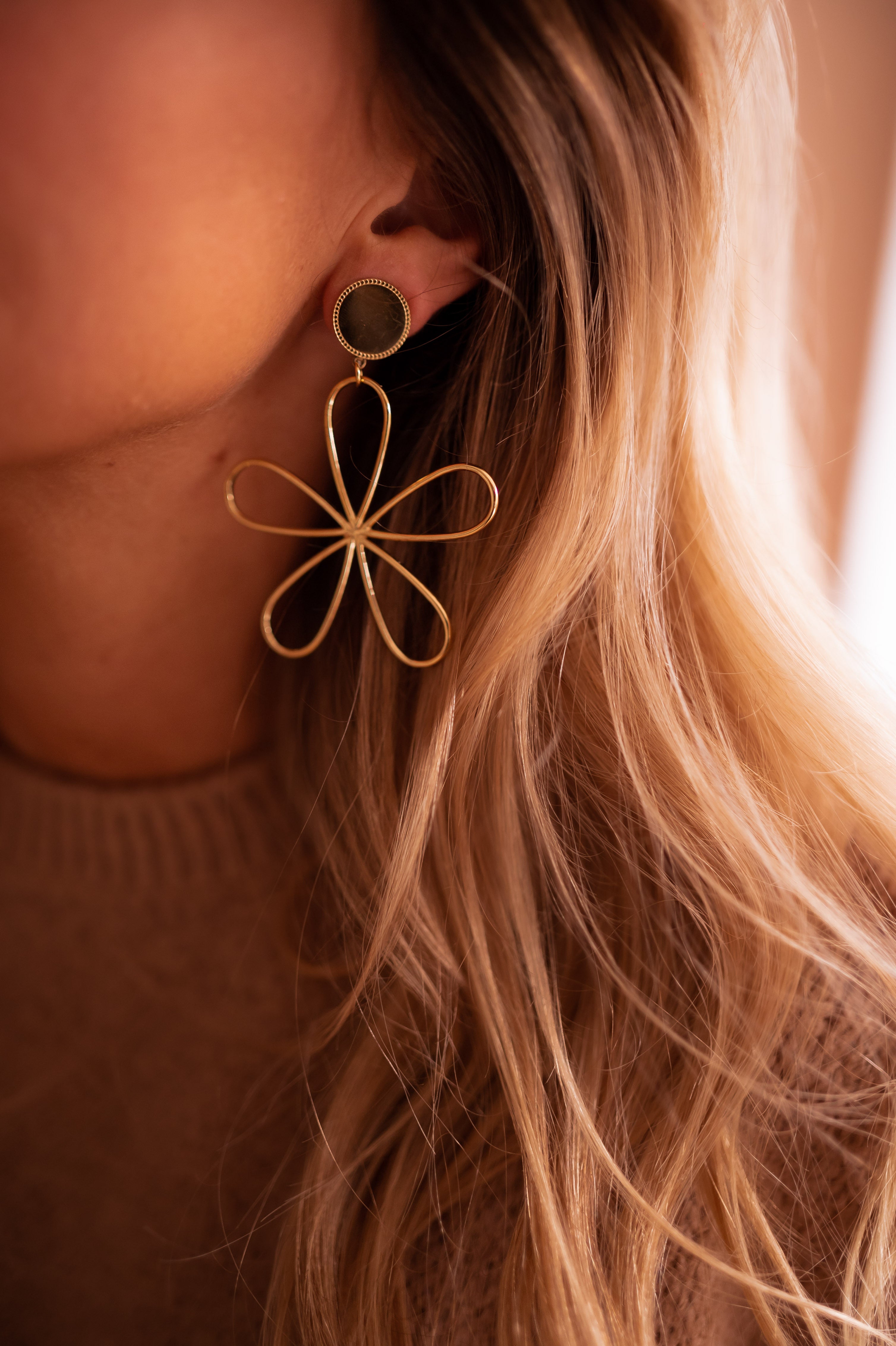 Boucles D'oreilles Clip Doré Floral Art Nouveau - Non Percées, Avec Cristaux CZ - Modèle Unique SC1
