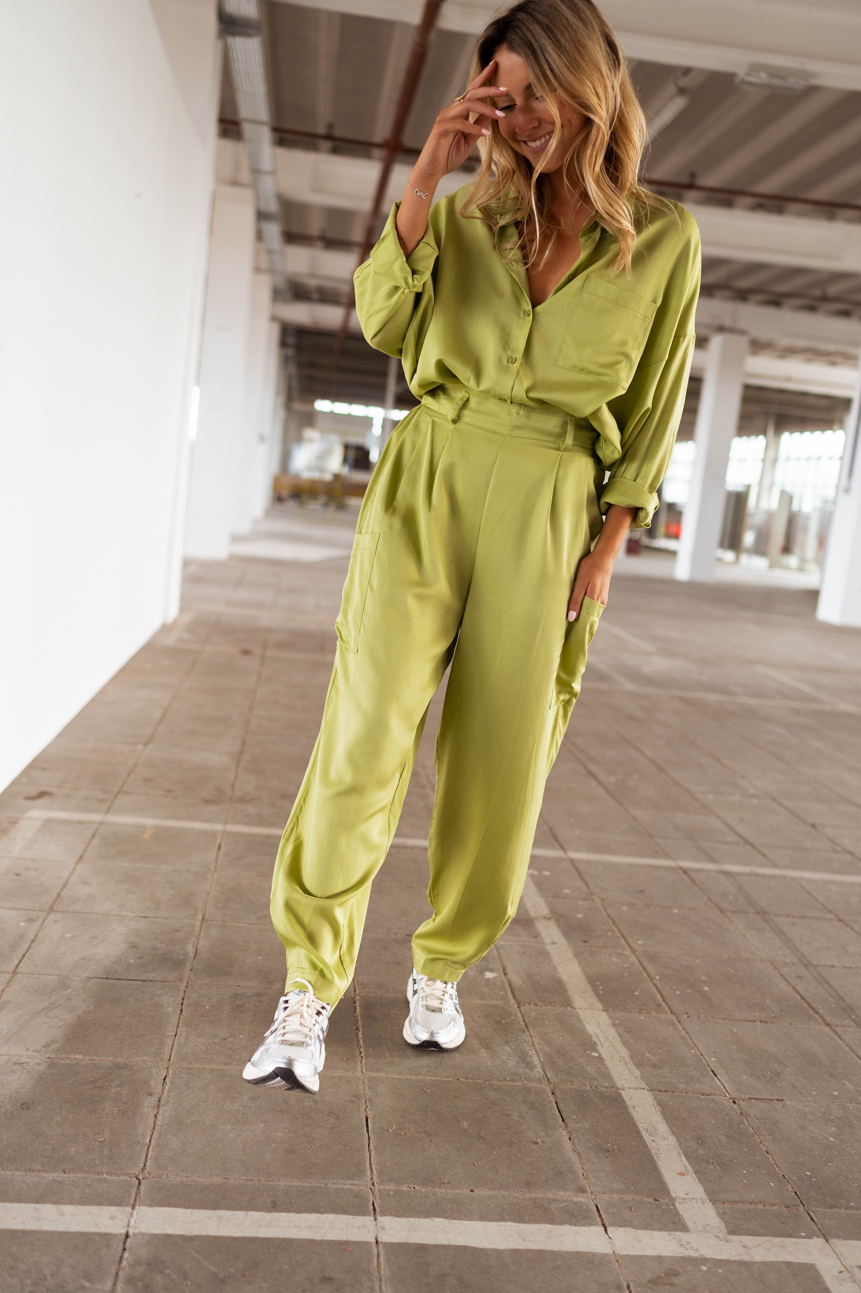 Velilla Pantalon Bicolore 60 Noir/Vert Citron | Leroy Merlin Velilla Pantalon Bicolore 60 Noir/Vert Citron | Leroy Merlin