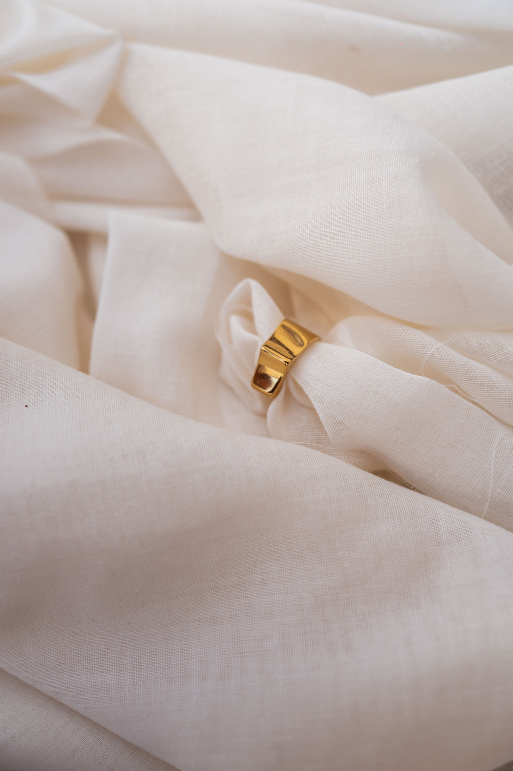 Jof ring - golden 