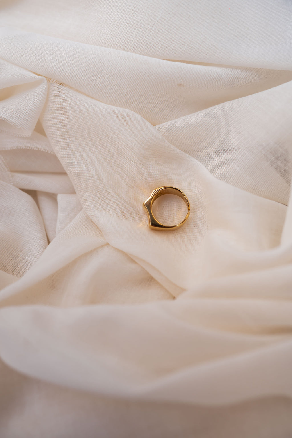 Jof ring - golden 