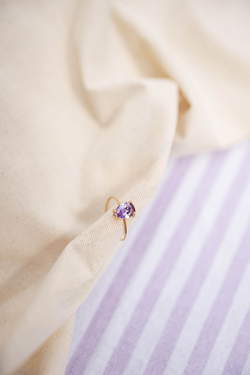 Bague Rokia - dorée et mauve
