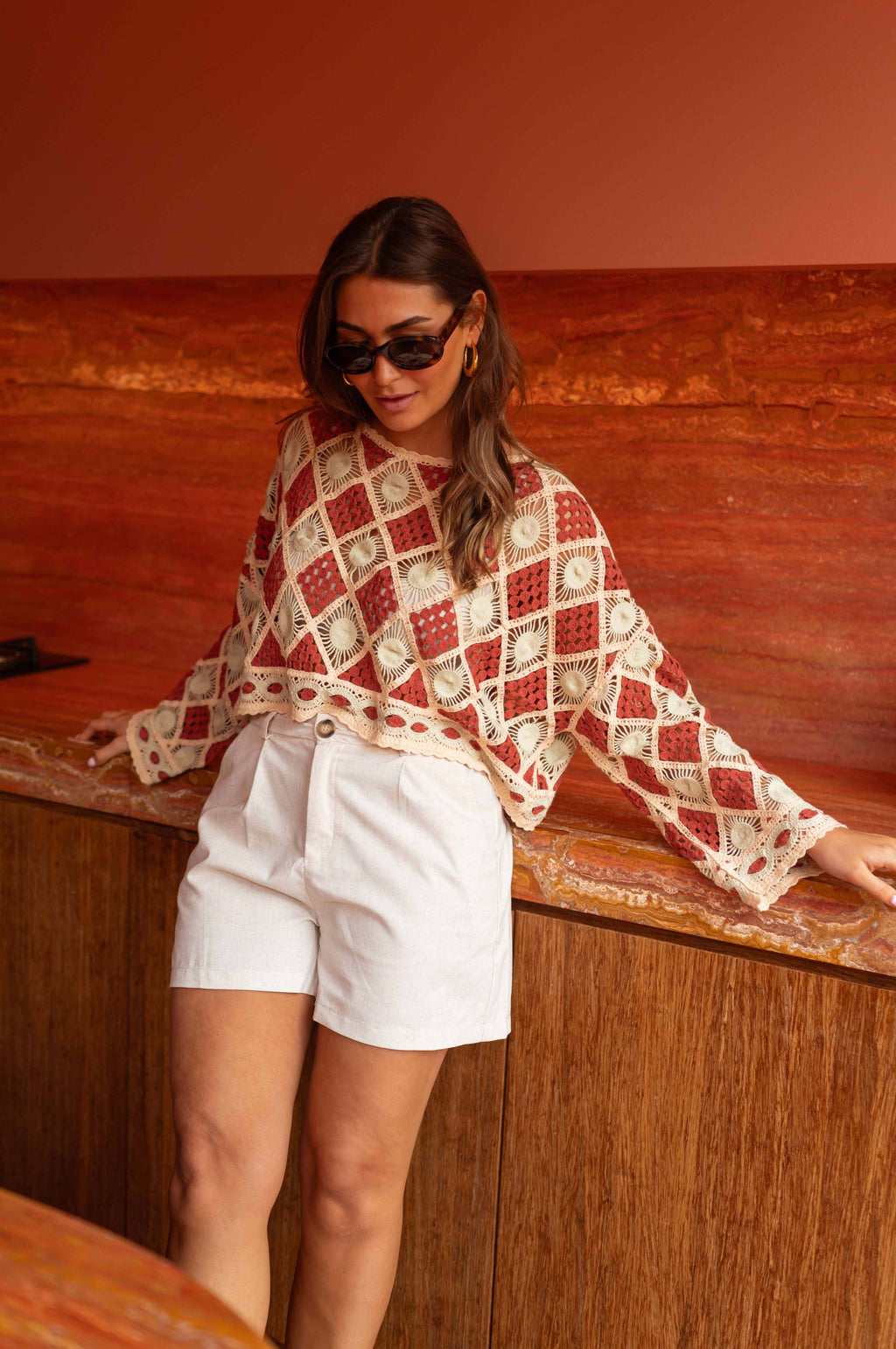 Blouse Kalya - brique en crochet