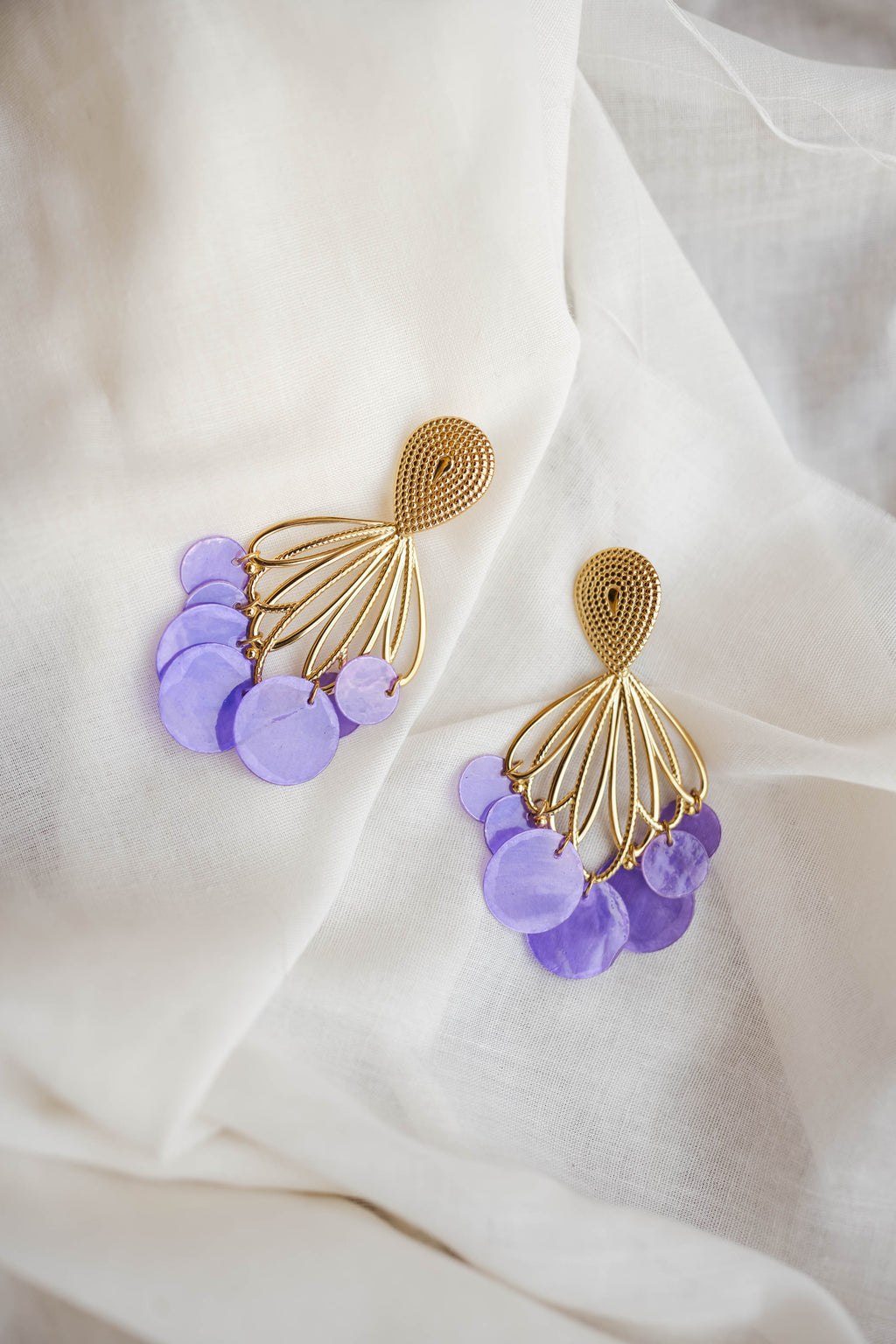 Saila earrings - golden & purple