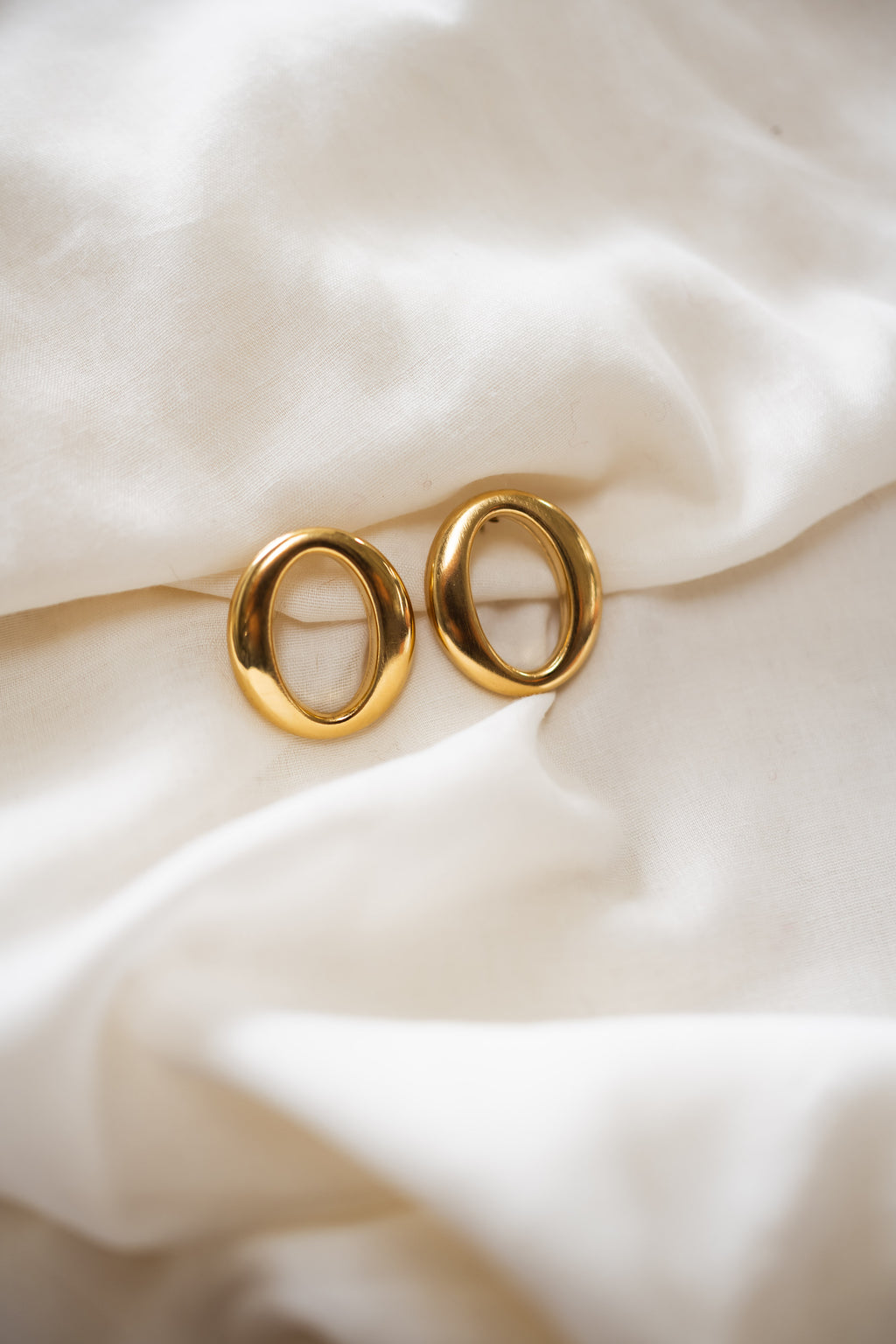 Ajna earrings - golden