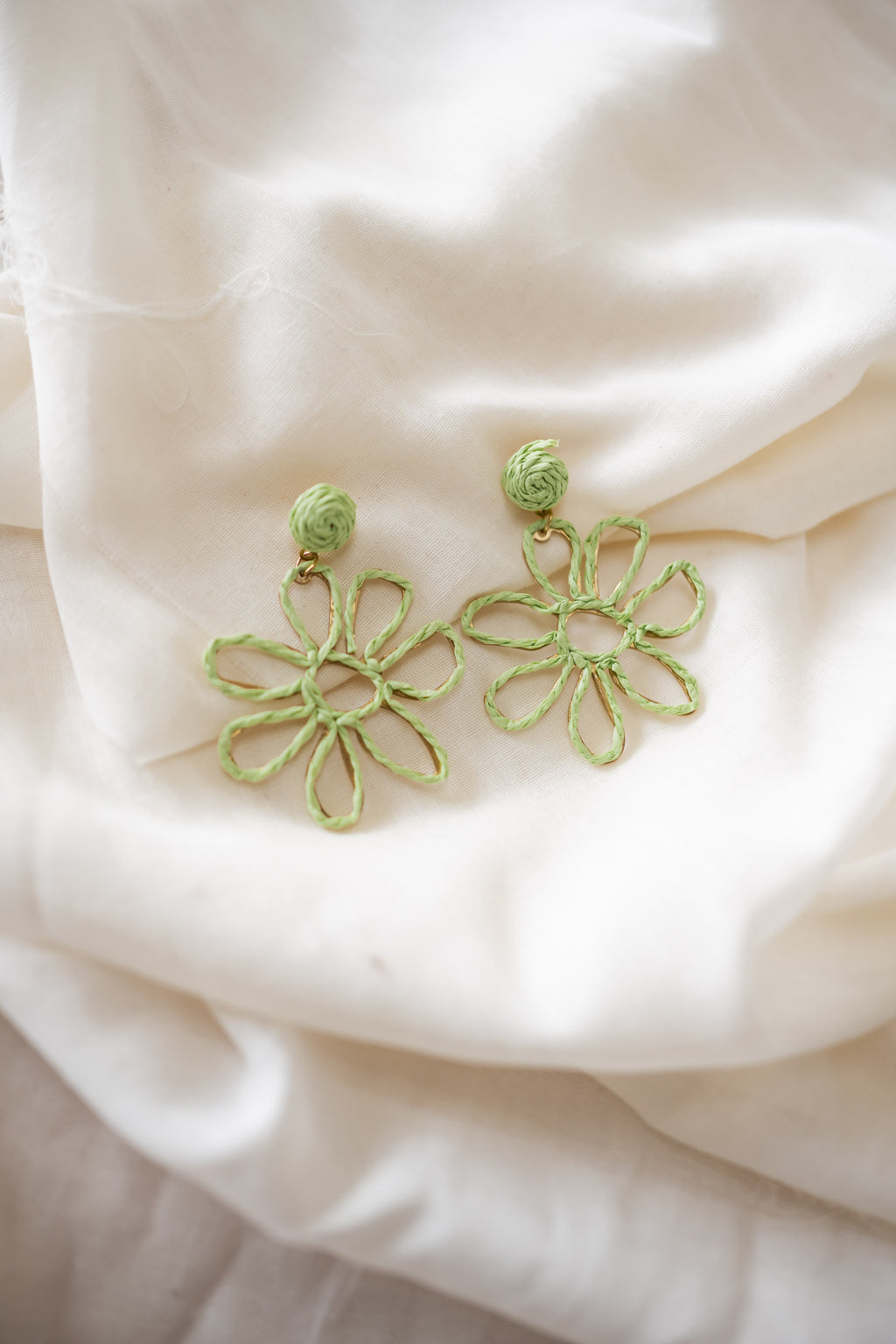 Anik earrings - green