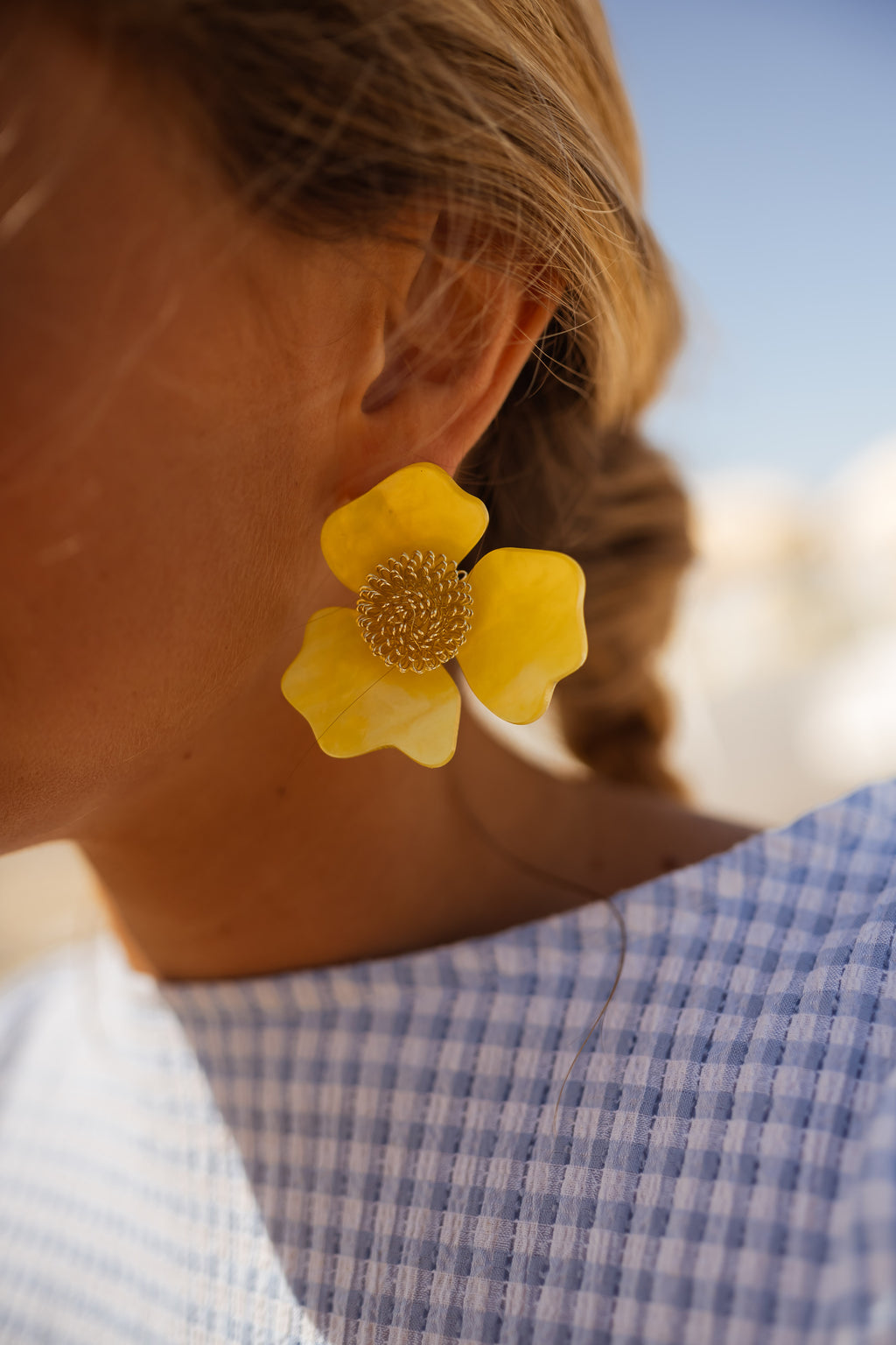 Boucles d’oreilles Blume - jaune et dorée