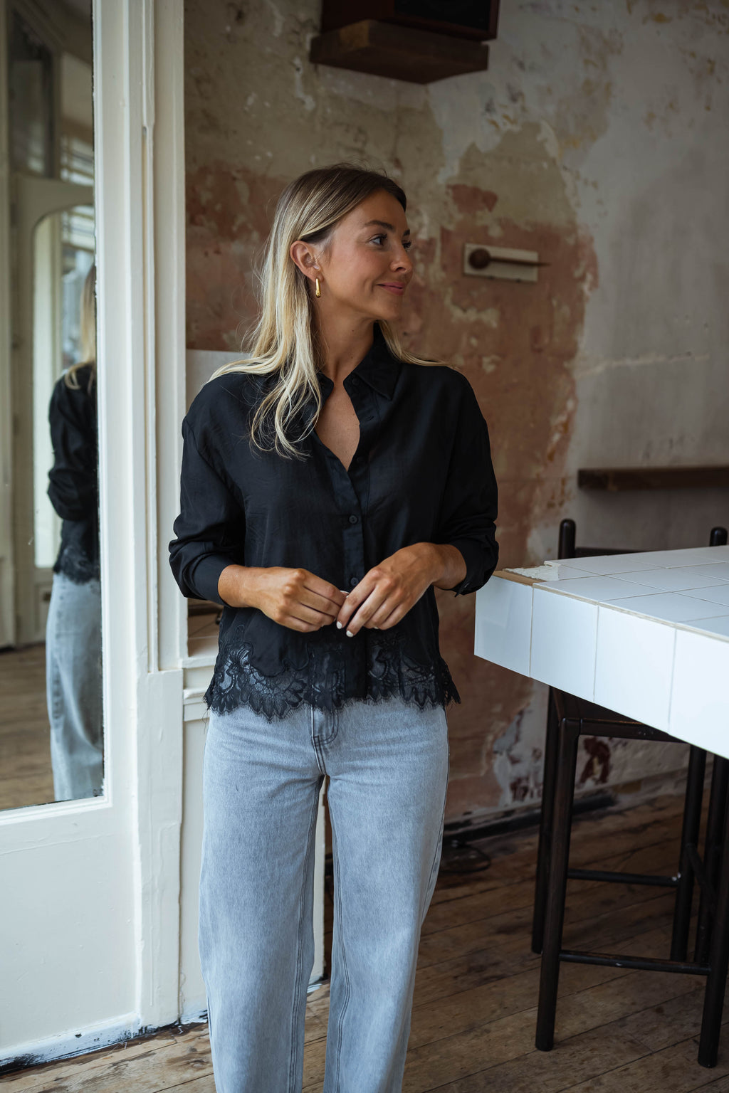 Chemise Ivan - noire à dentelle