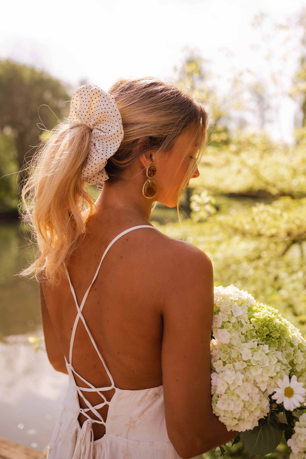 Esta scrunchie - ecru with polka dots