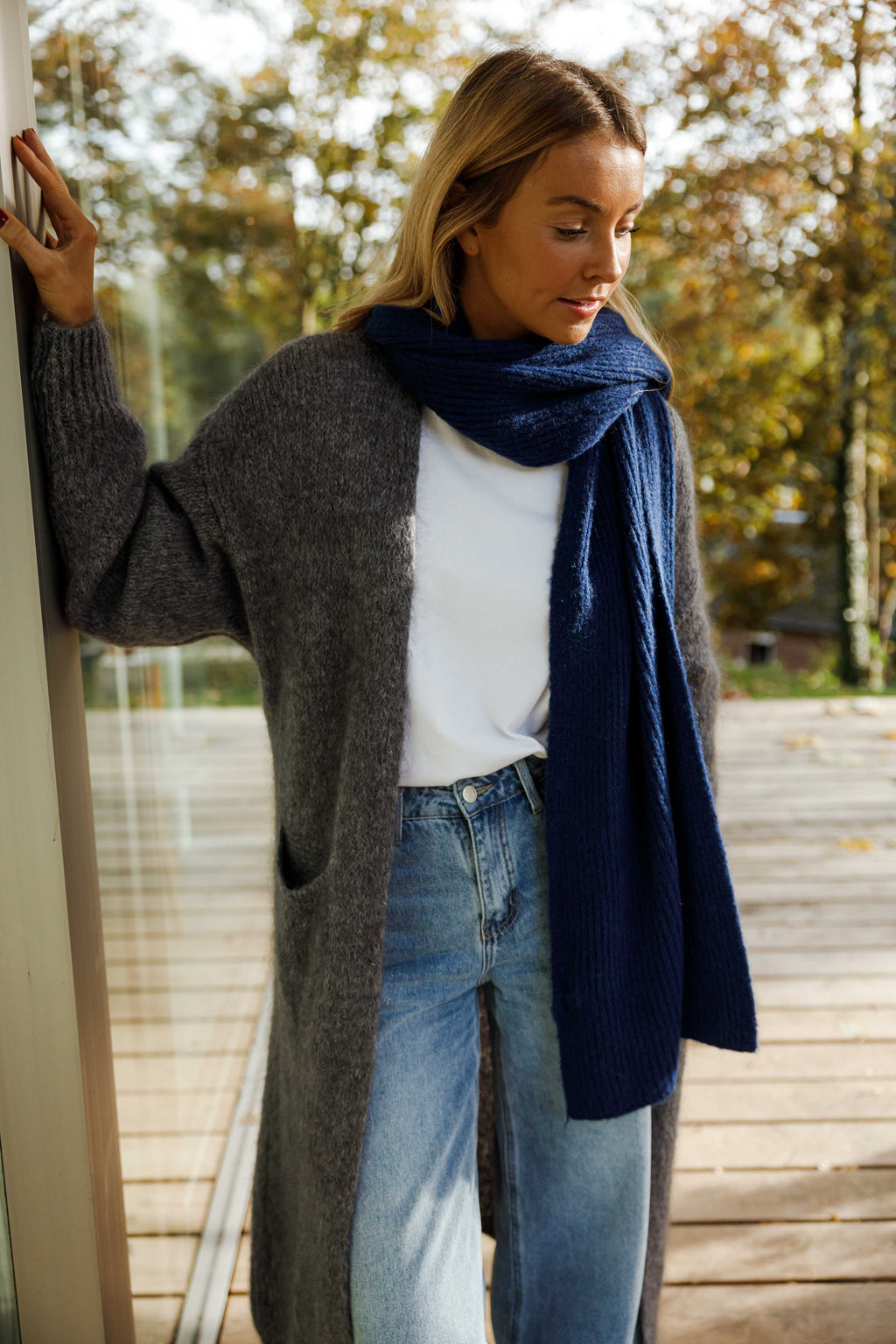 Sera Scarf - Dark Blue
