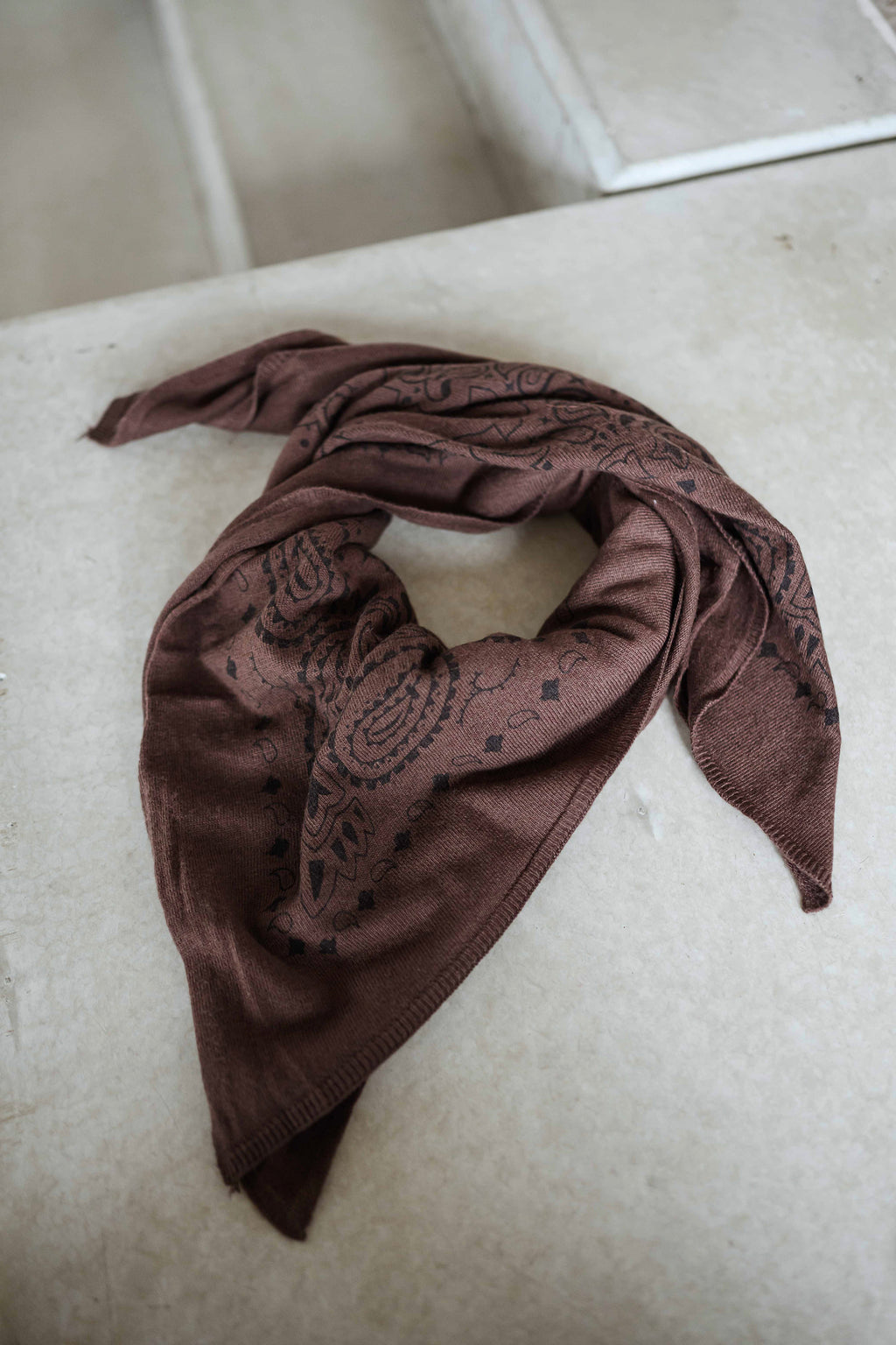 Silane scarf - chocolate
