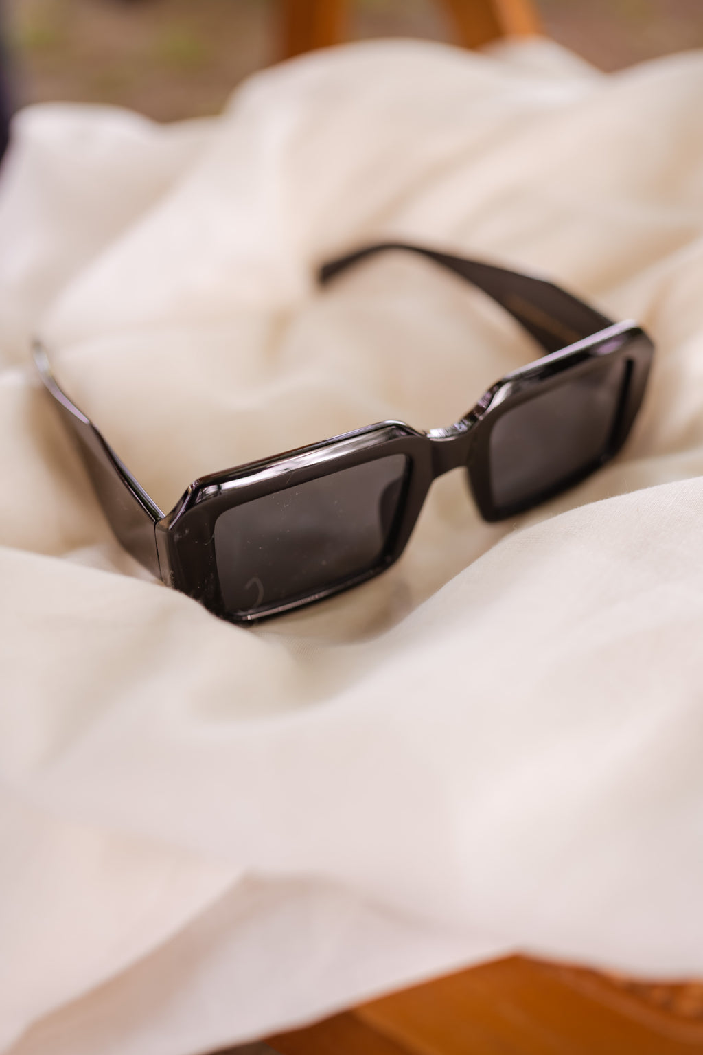 Lunettes de soleil Magy - noires