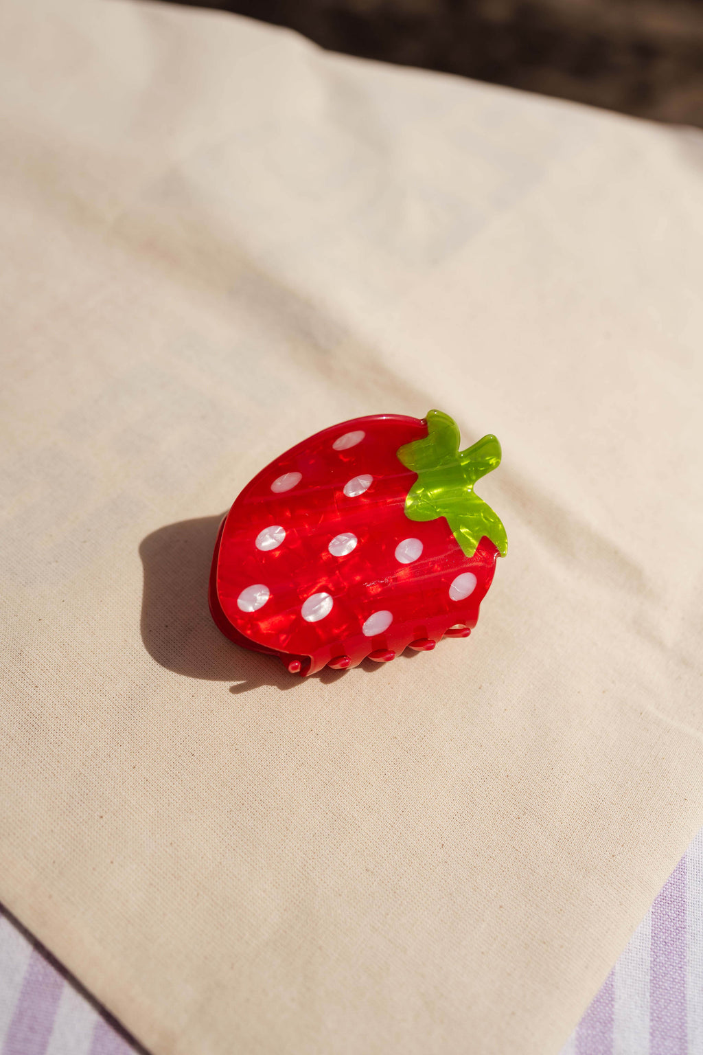 Pince Fraise - rouge