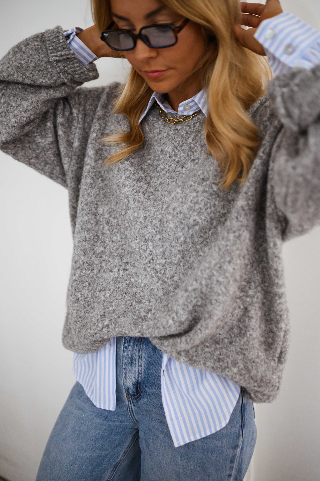 Pull Jutta - gris