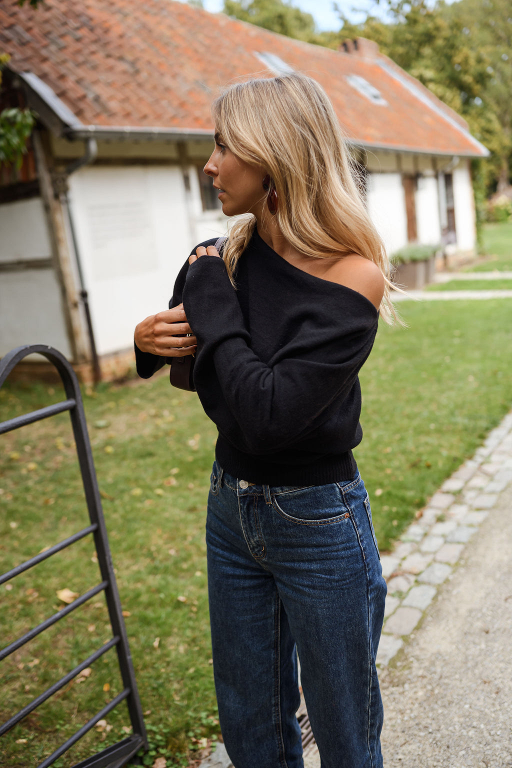 Richard sweater - black