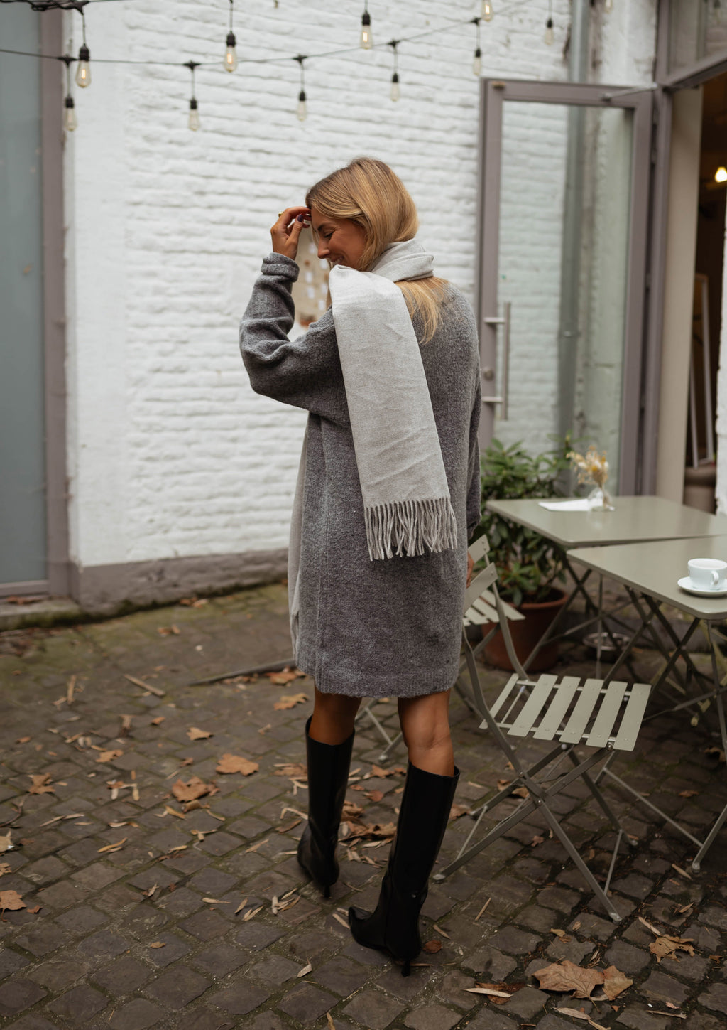 Gusto dress - light grey