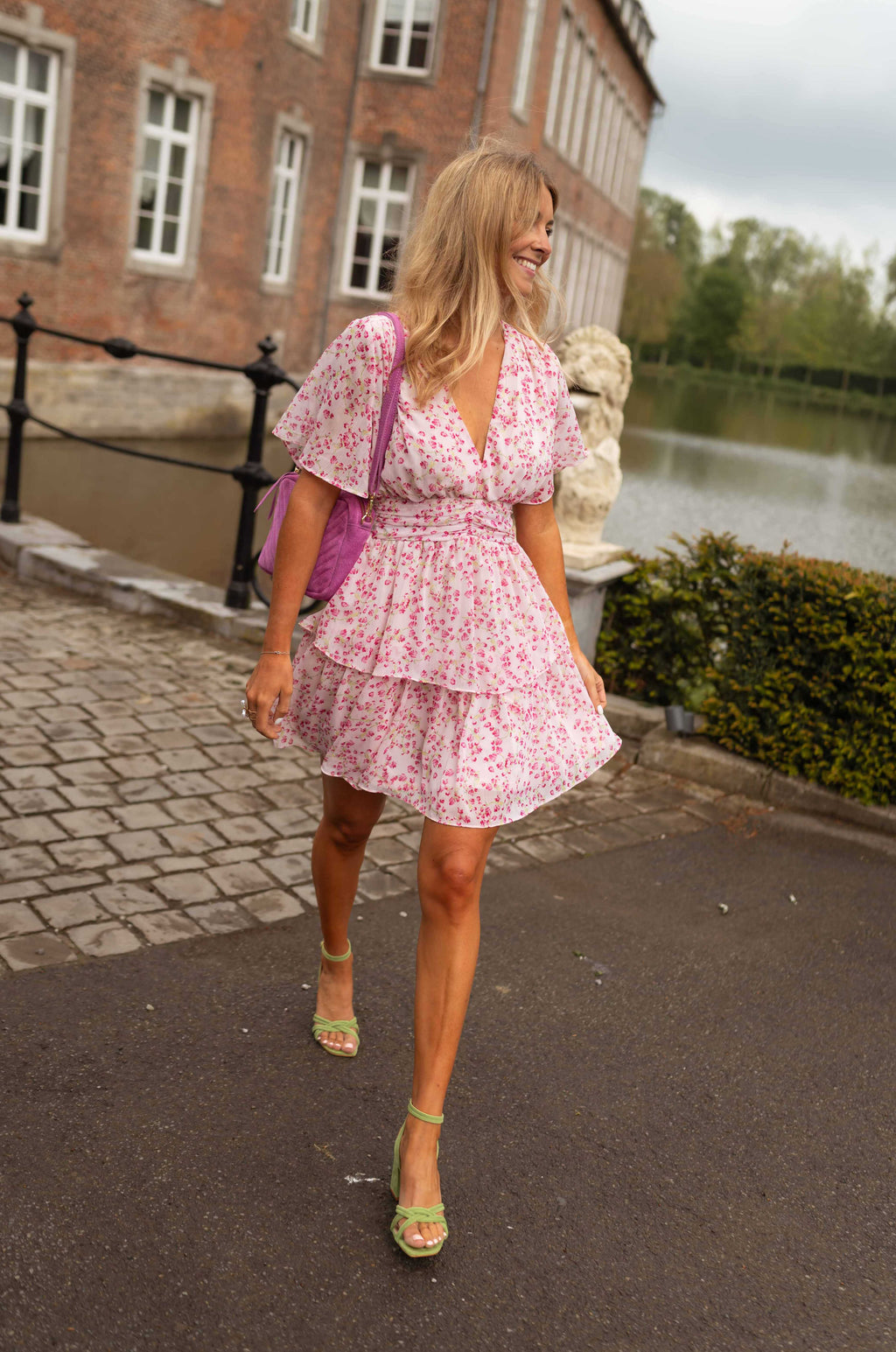 Sabine dress - pink with flowers