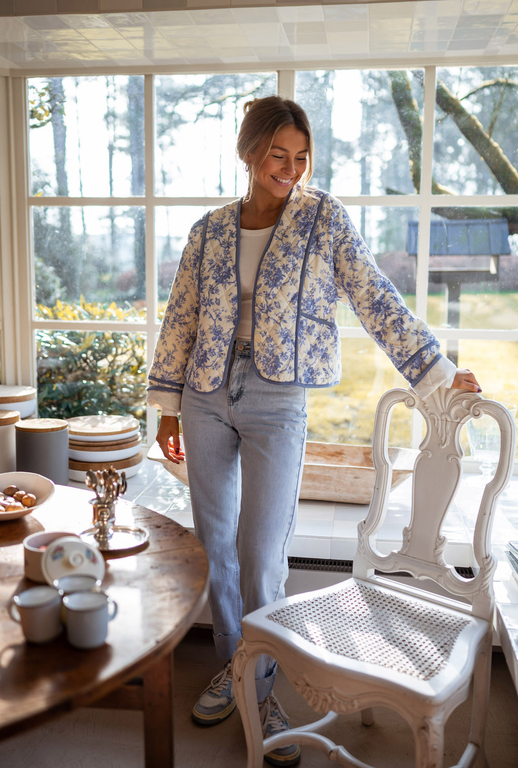 Veste Jomilie - écrue à fleurs bleues