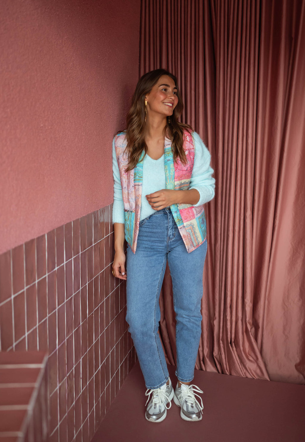 Sleeveless Maia jacket - pink and blue