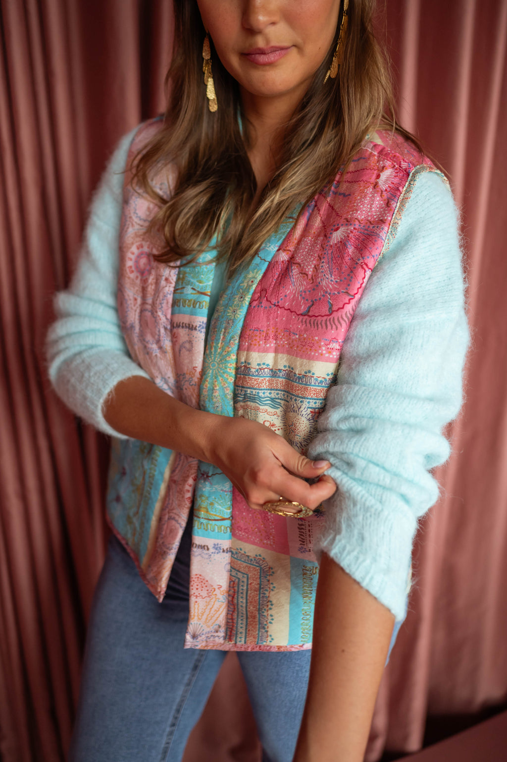 Sleeveless Maia jacket - pink and blue