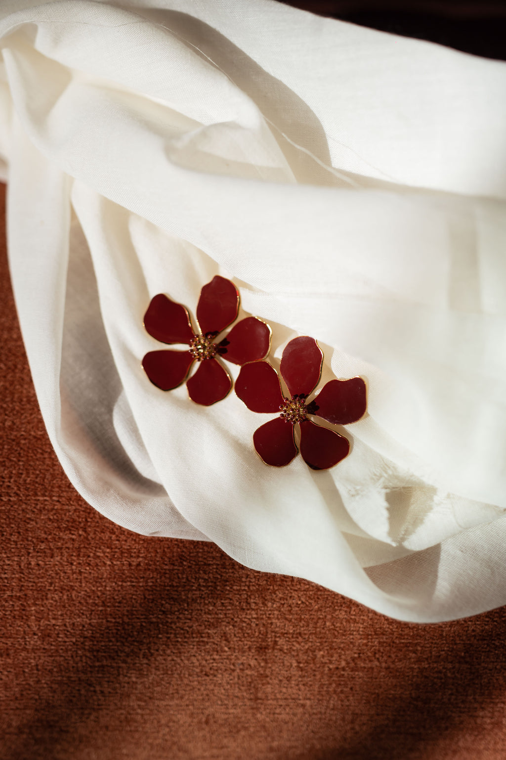 Myrla earrings - burgundy