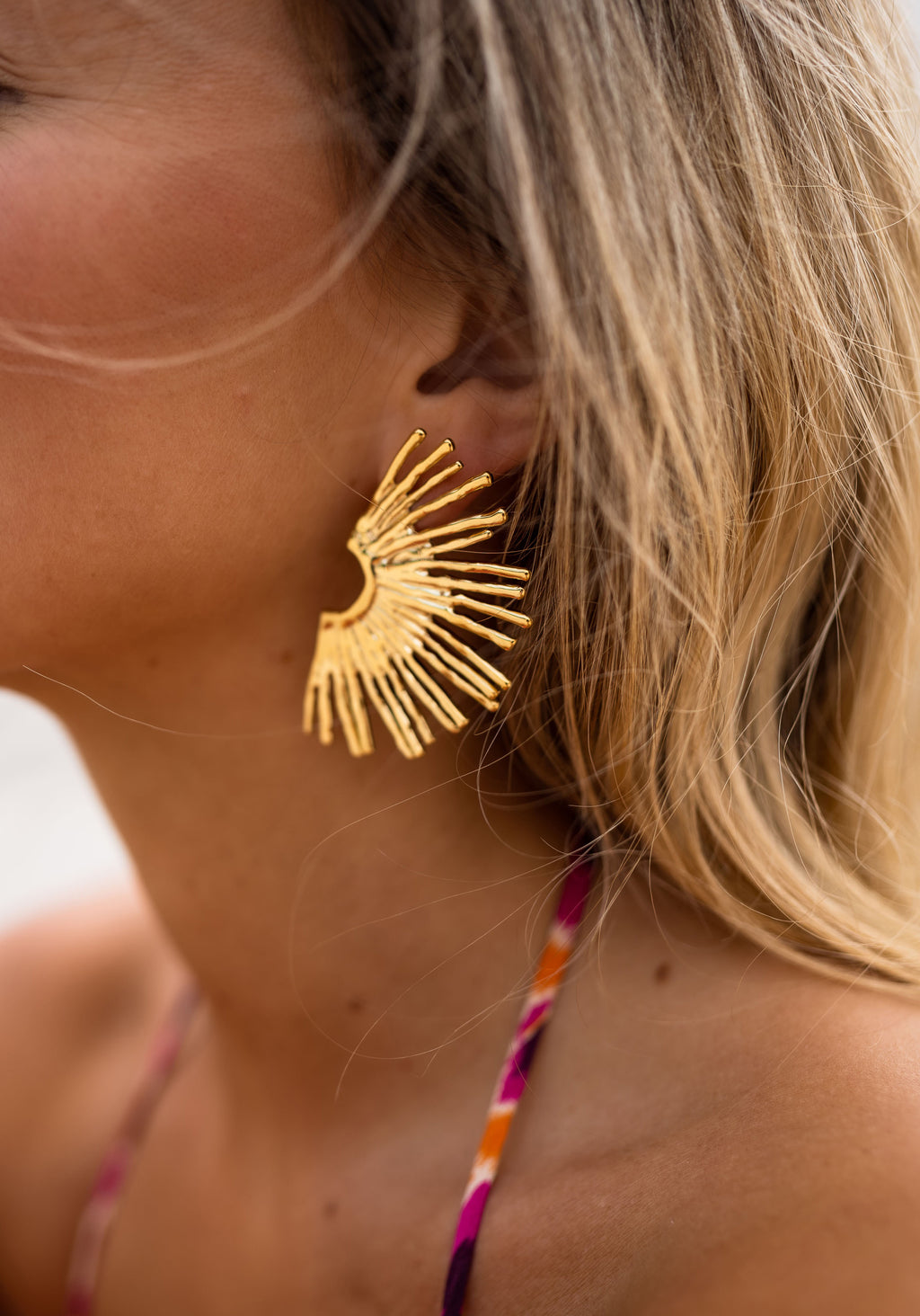 Frika earrings - Golden