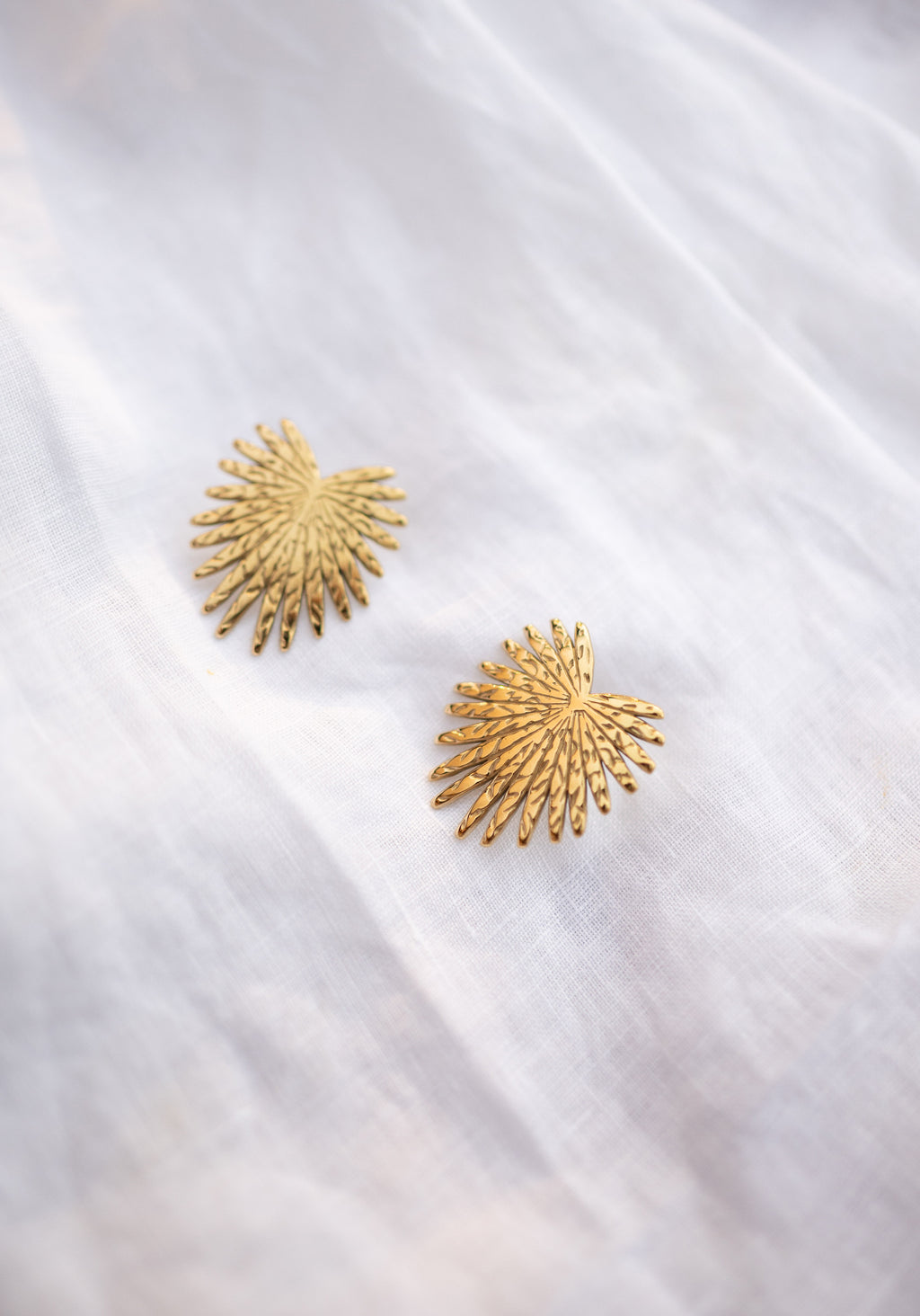 Levy earrings - Golden