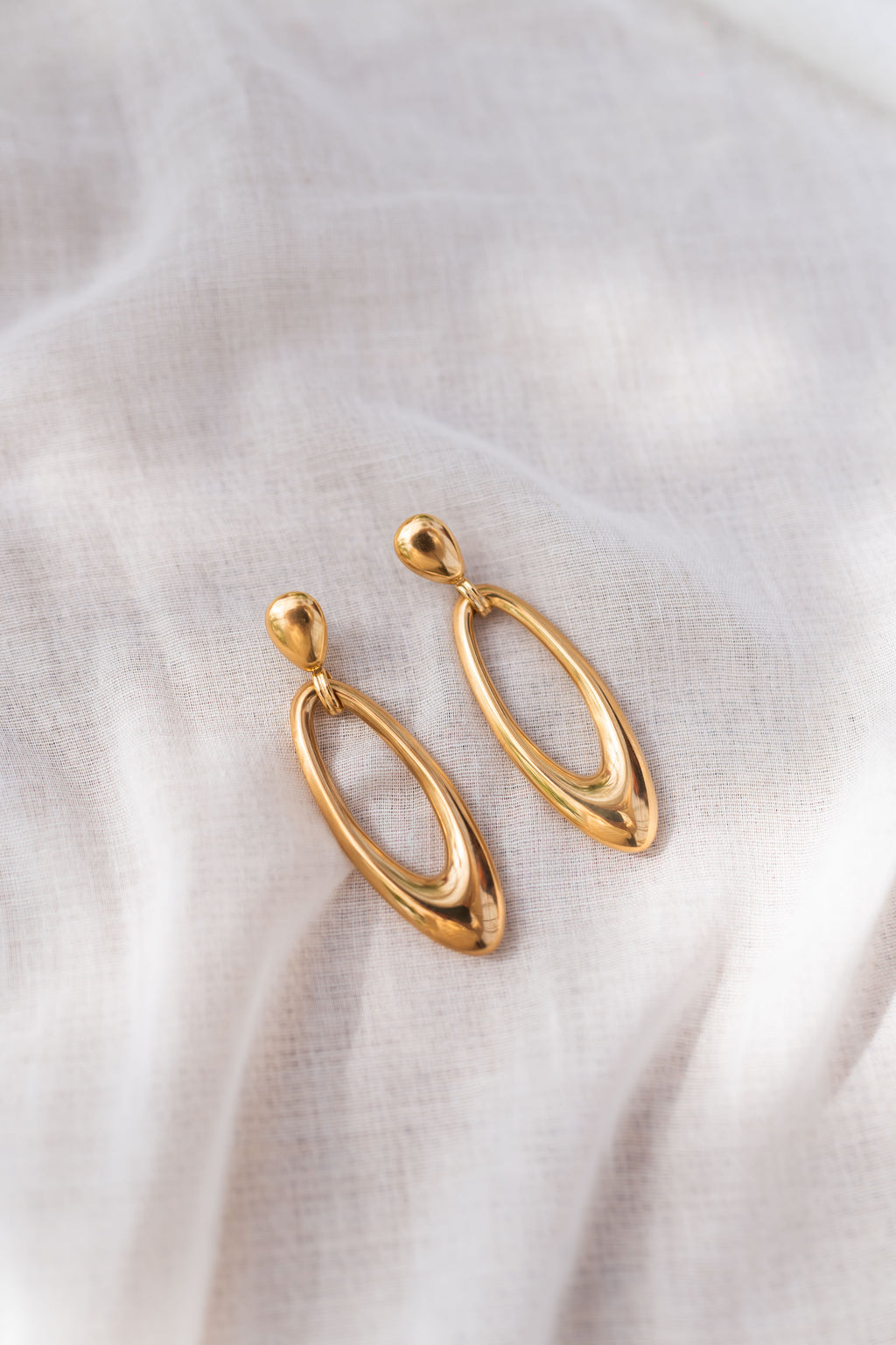 Pietro earrings - golden