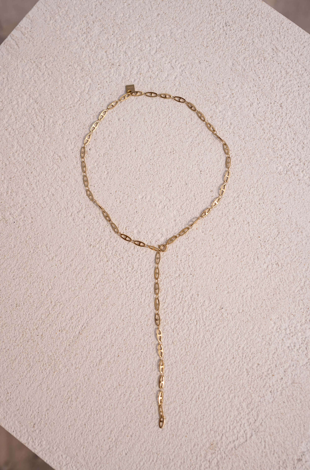 Isaac necklace - Golden