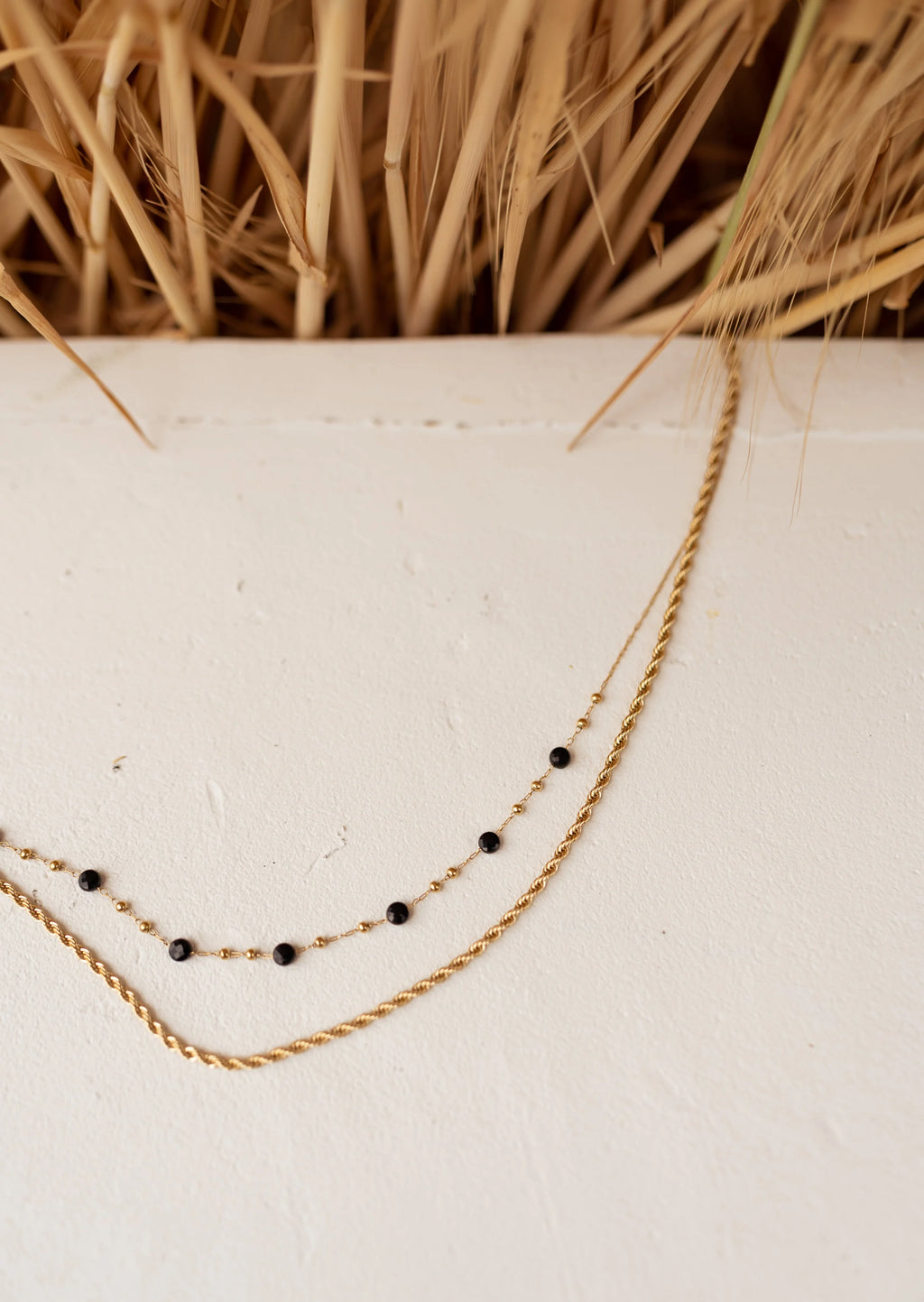 Necklace Pruda - Golden And Black