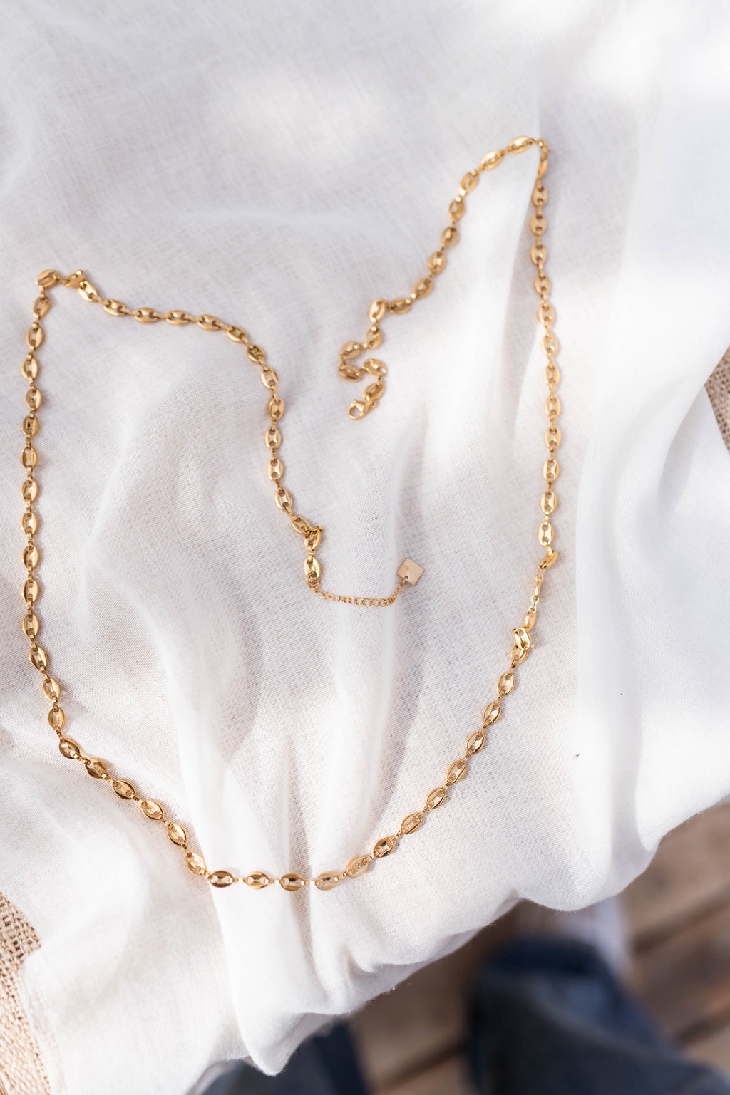 Ysalis necklace - golden