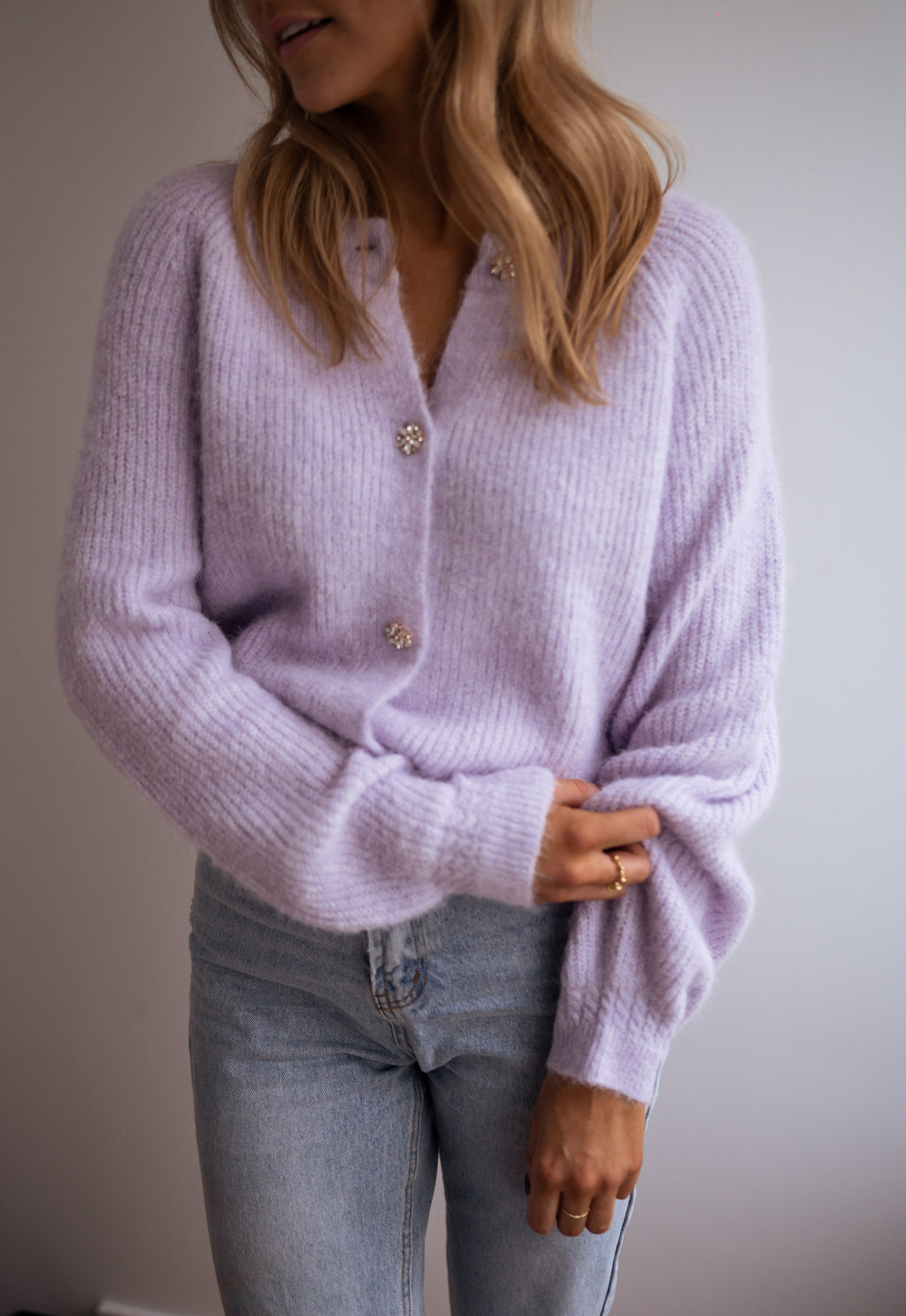 Cardigan Isa - Lilas with shiny buttons
