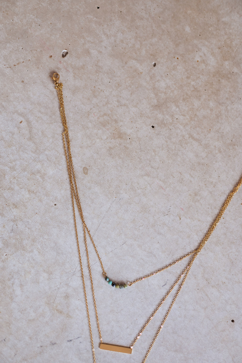 Leora necklace - Golden