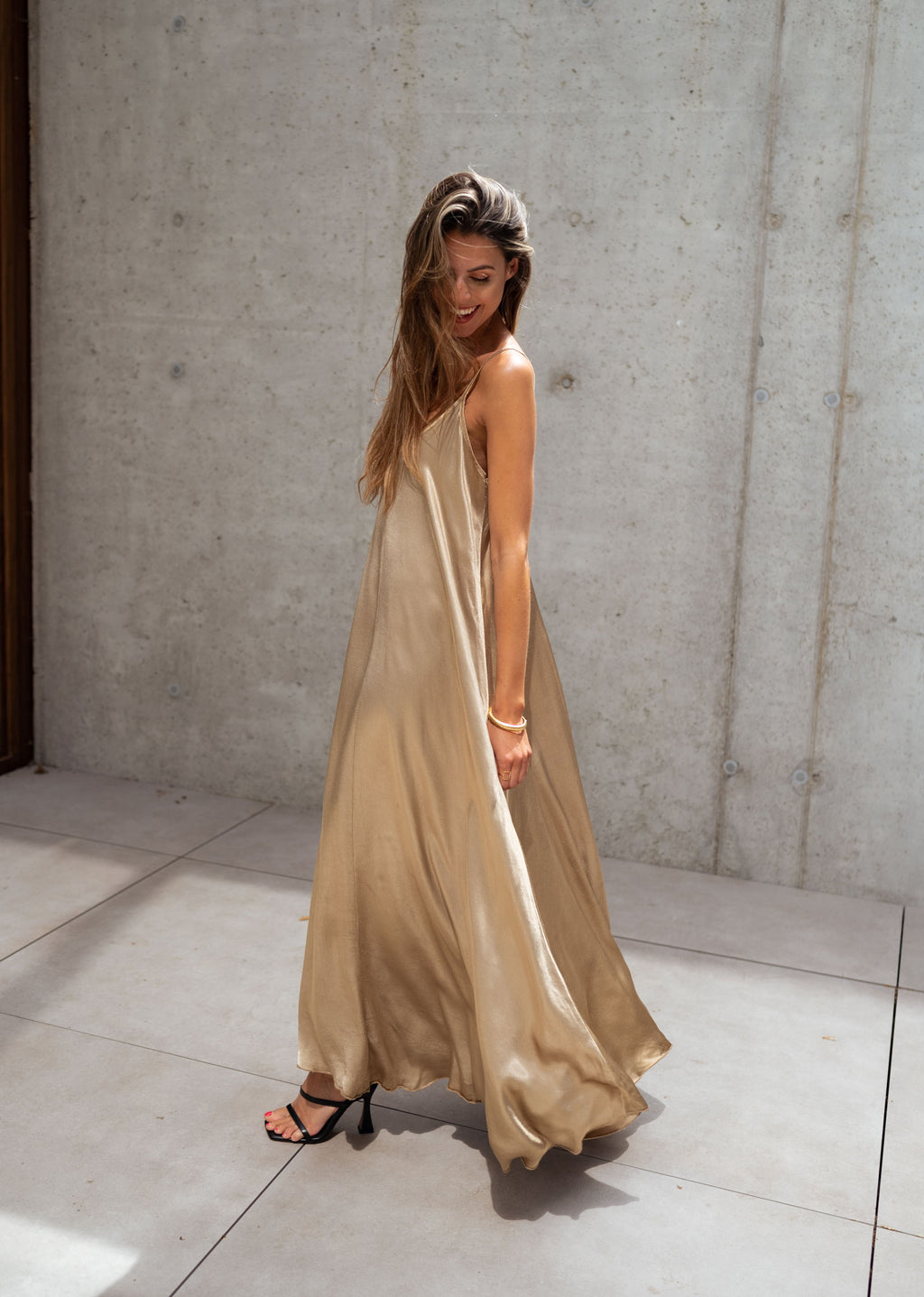 Dress Pila - Golden