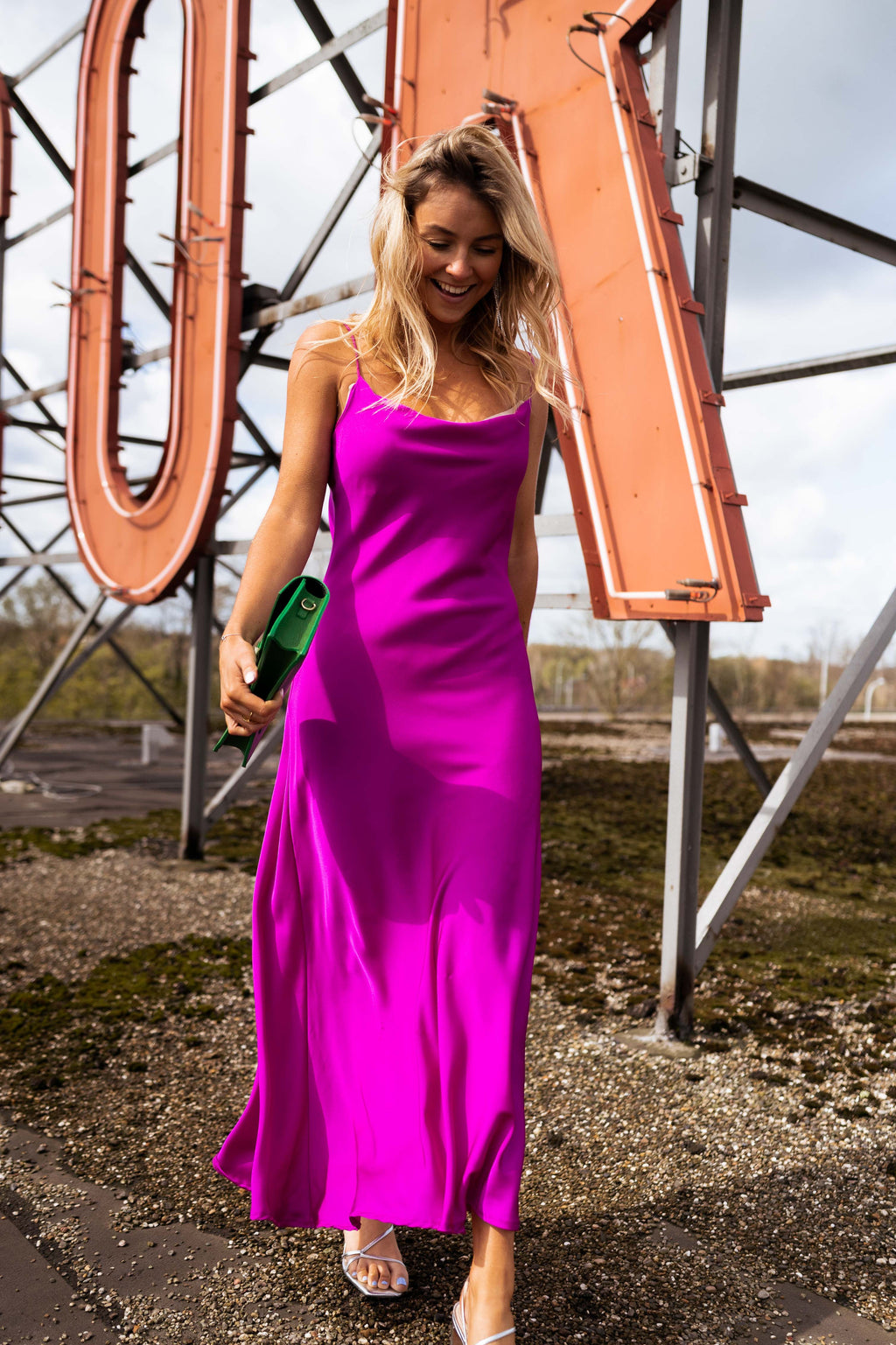 Violet Robe Robe Delly violet | Robe longue de soirée | Prêt-à-porter en ligne ...