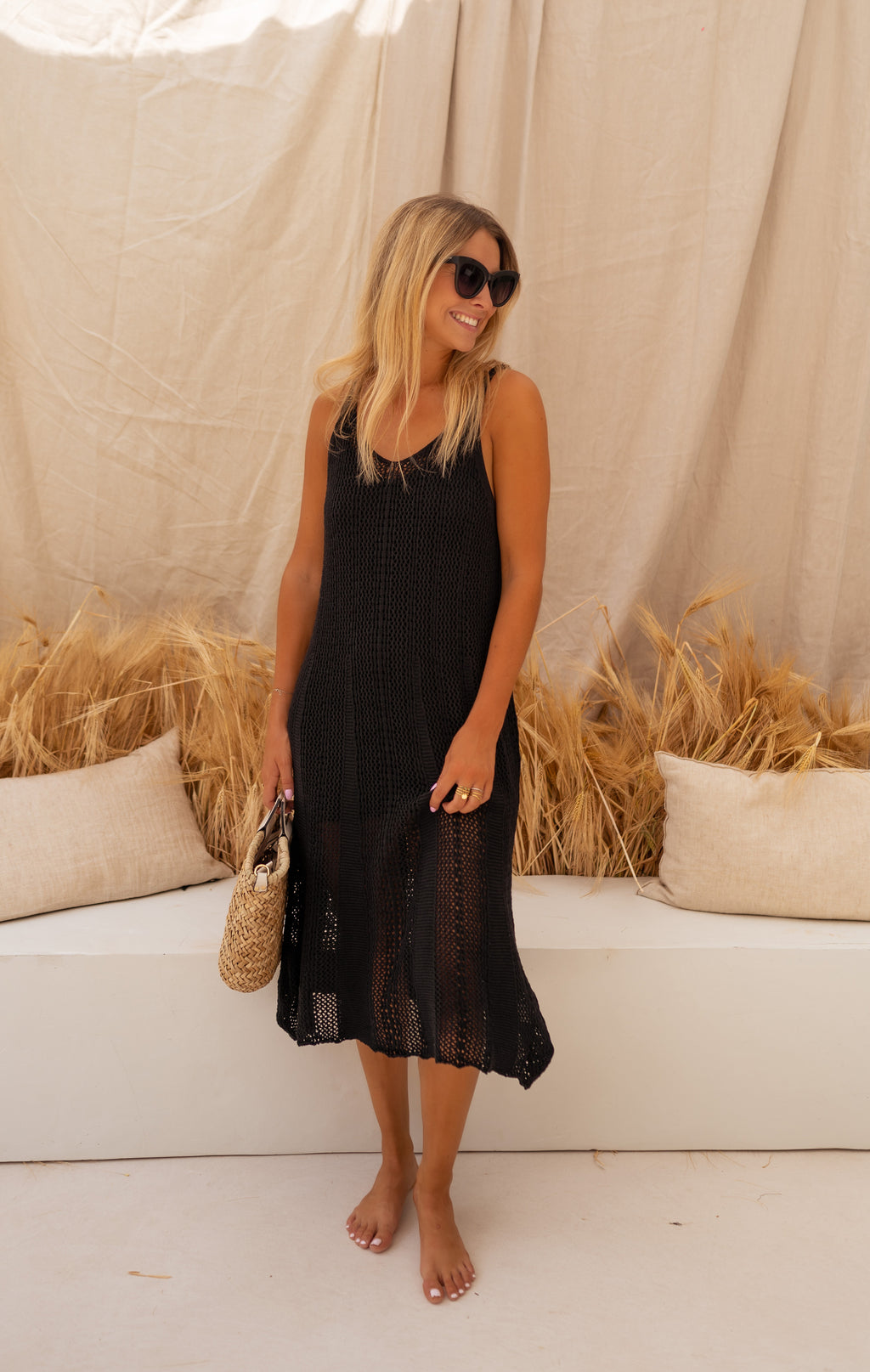 Dess Wendy - Black in crochet 