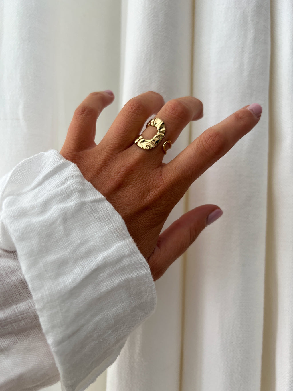 Yeva ring - Golden