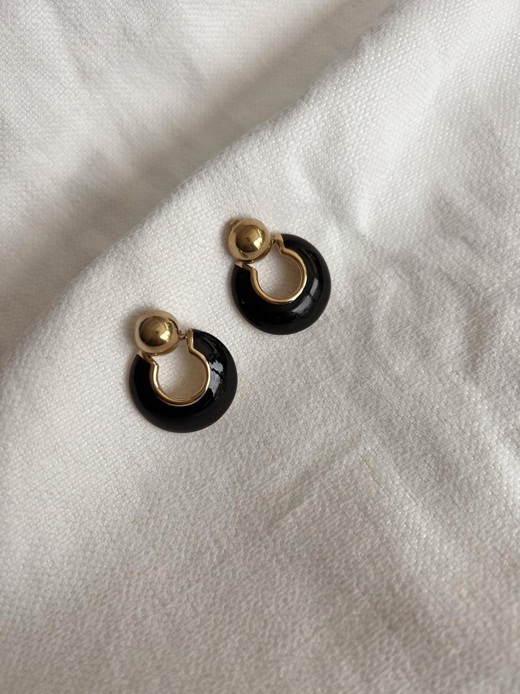Gaya earrings - Golden