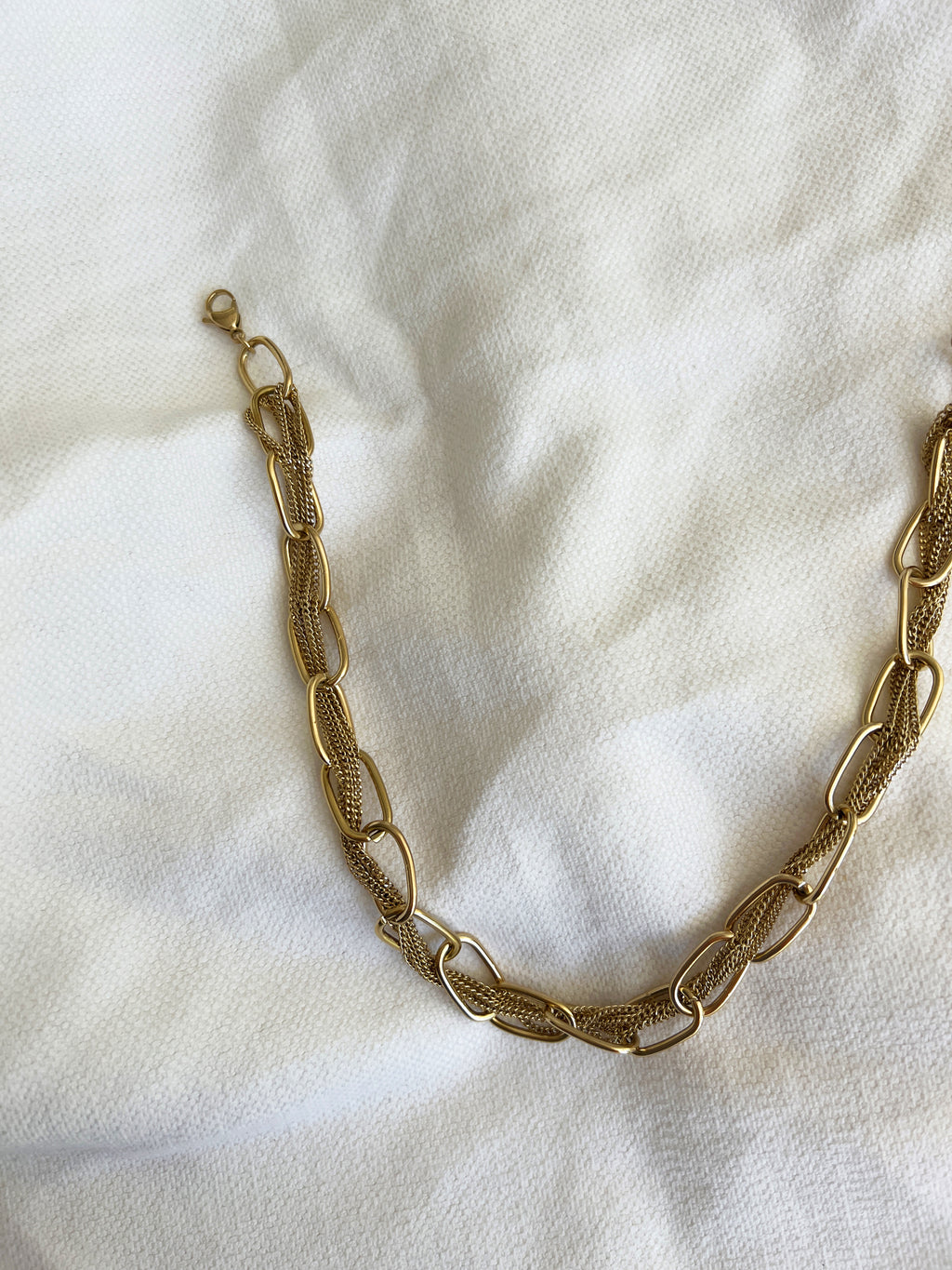 Fieno necklace - Golden