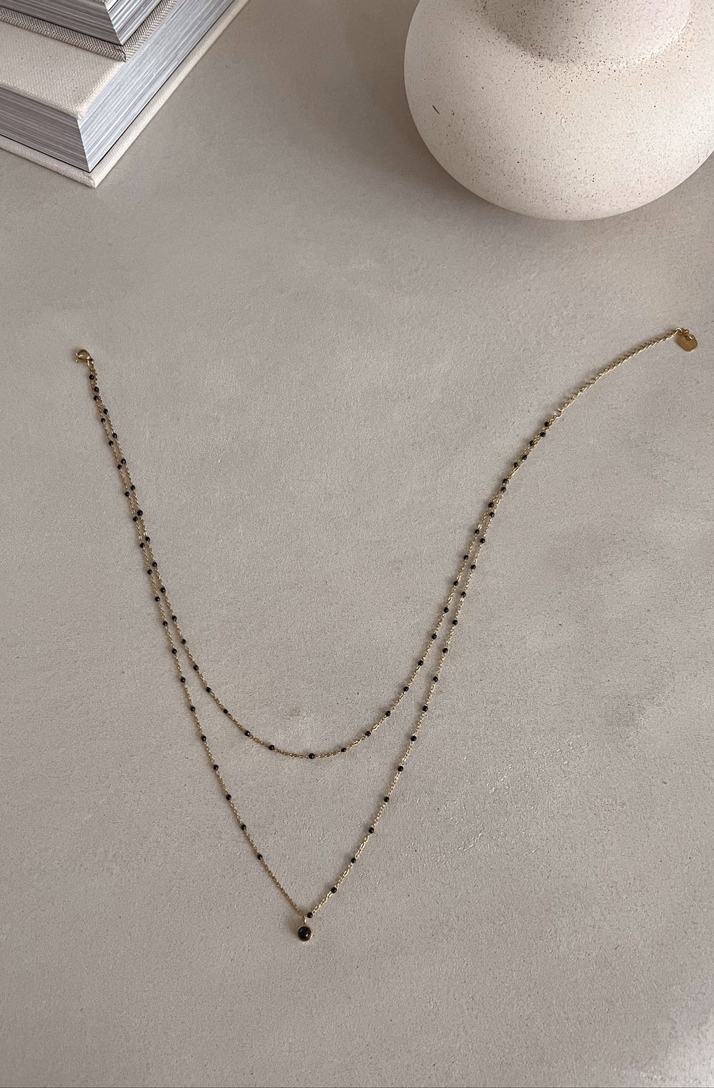 Luam necklace - Black And Golden