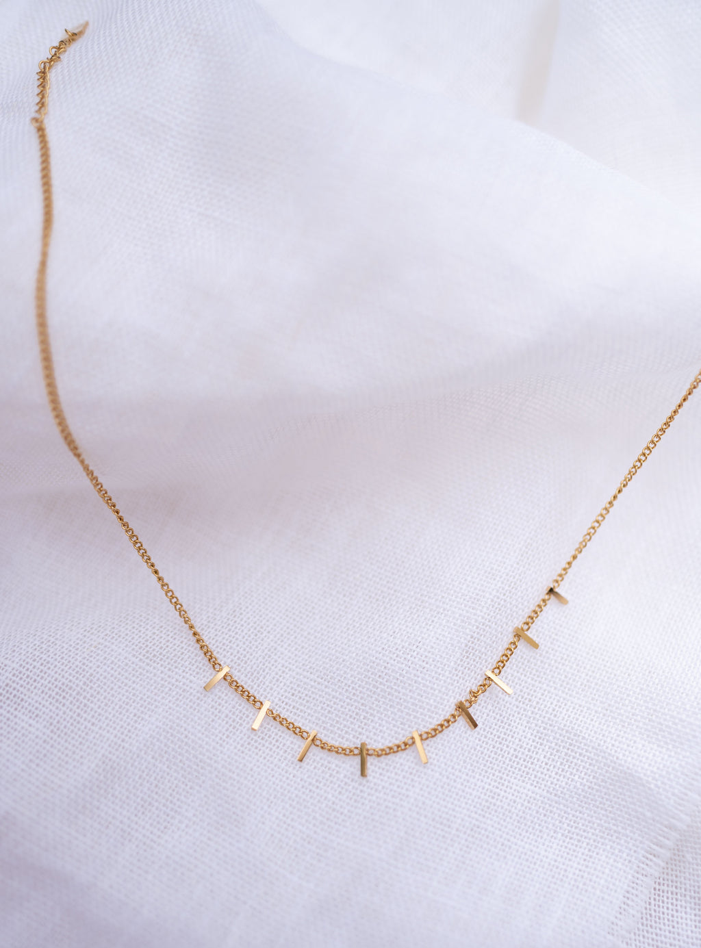 Medy necklace - Golden
