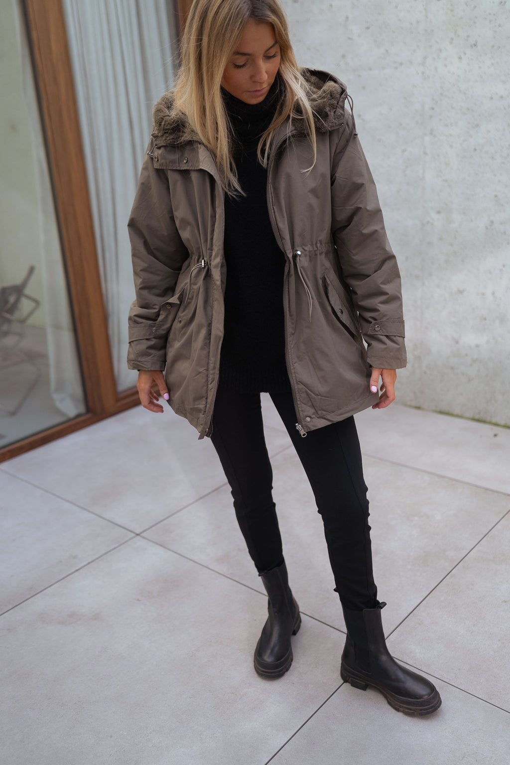 Superbe Manteau Noir Kaki Style Swing Oasis Taille M - Occasion En Très Bon état
