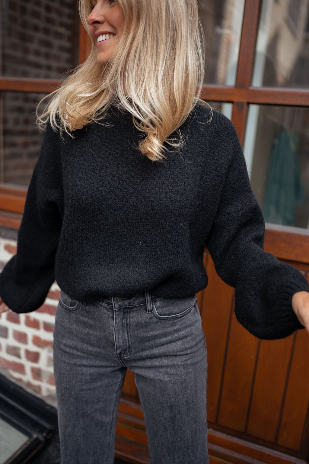 Sweater Joela - Black