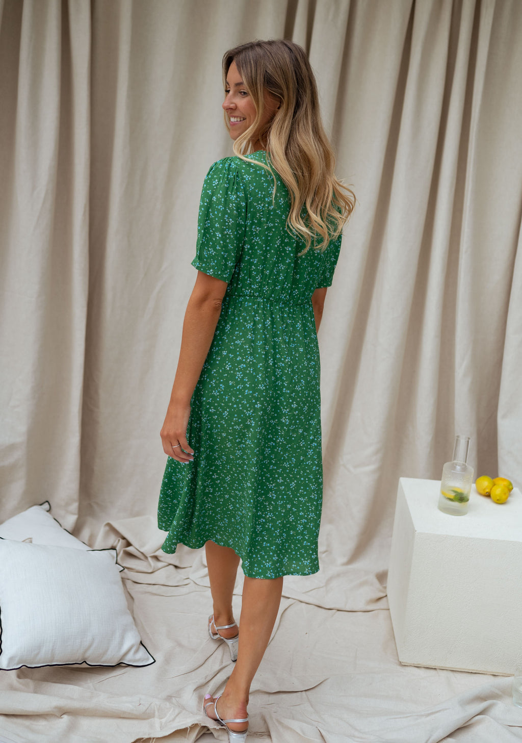 Dress Armanda - green with flowers